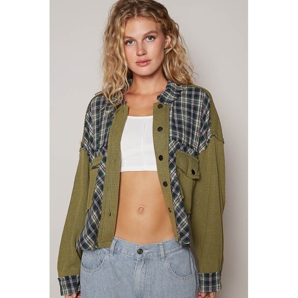 Pol Mixed Media Plaid Waffle Knit Shacket Olive Green Navy Blue Oversized NEW‎
